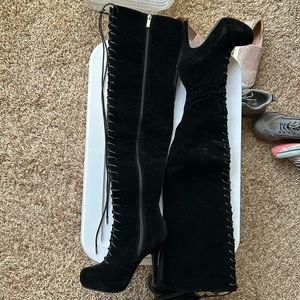 Dollhouse thigh high boots. Velvet. New size 6